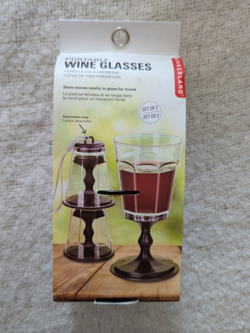 Brand New Kikkerland Portable Wine Glass Set (2) Clear with Detachable Strap
